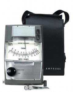 Amprobe AMC-4 Hand-Cranked Insulation Tester